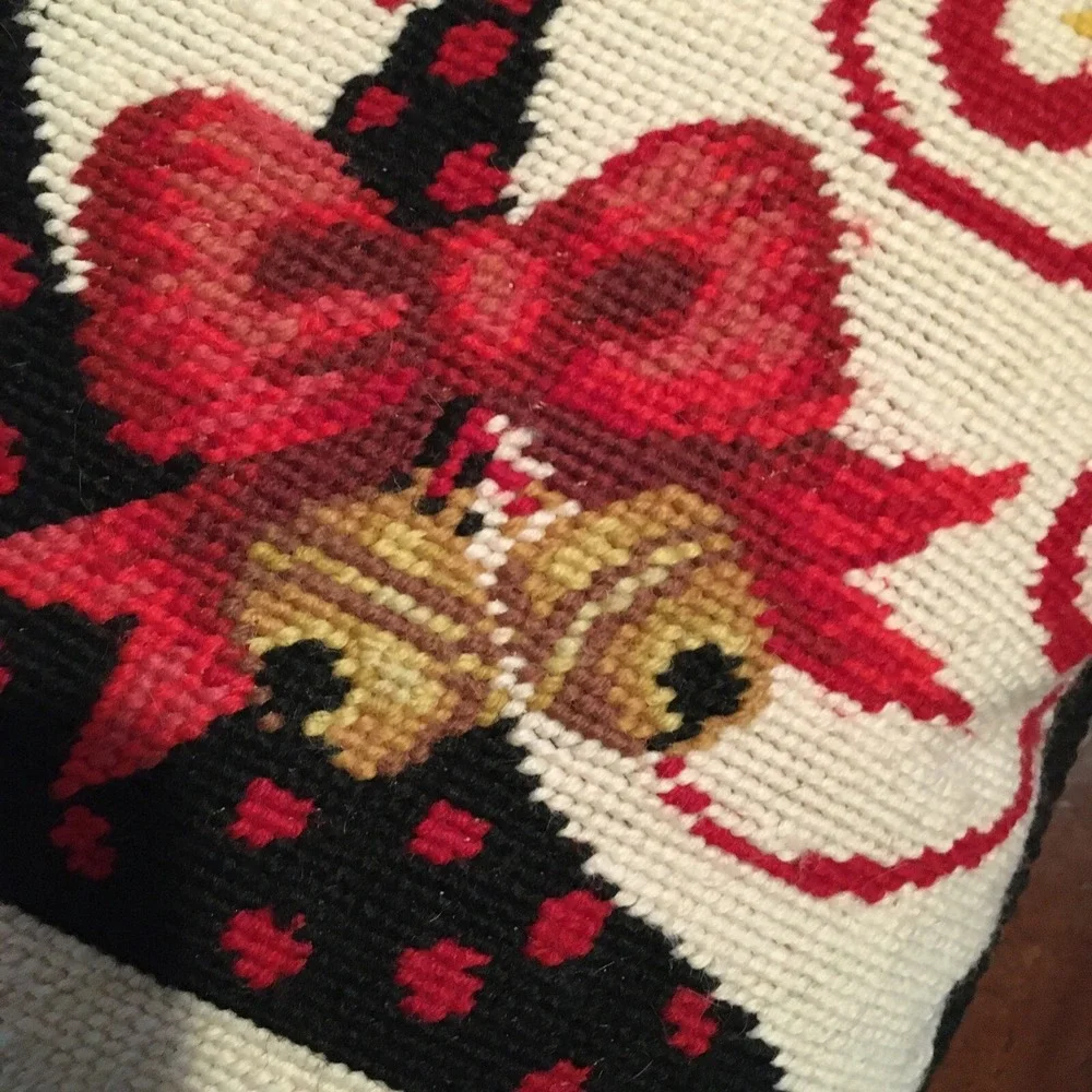 Stephanie Stouffer Needlepoint Christmas Shoe with Bow‎ Pillow  10 x 10